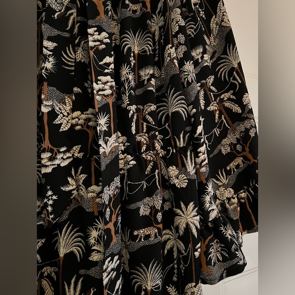 H&M dress jungle print - Picture 4 of 4